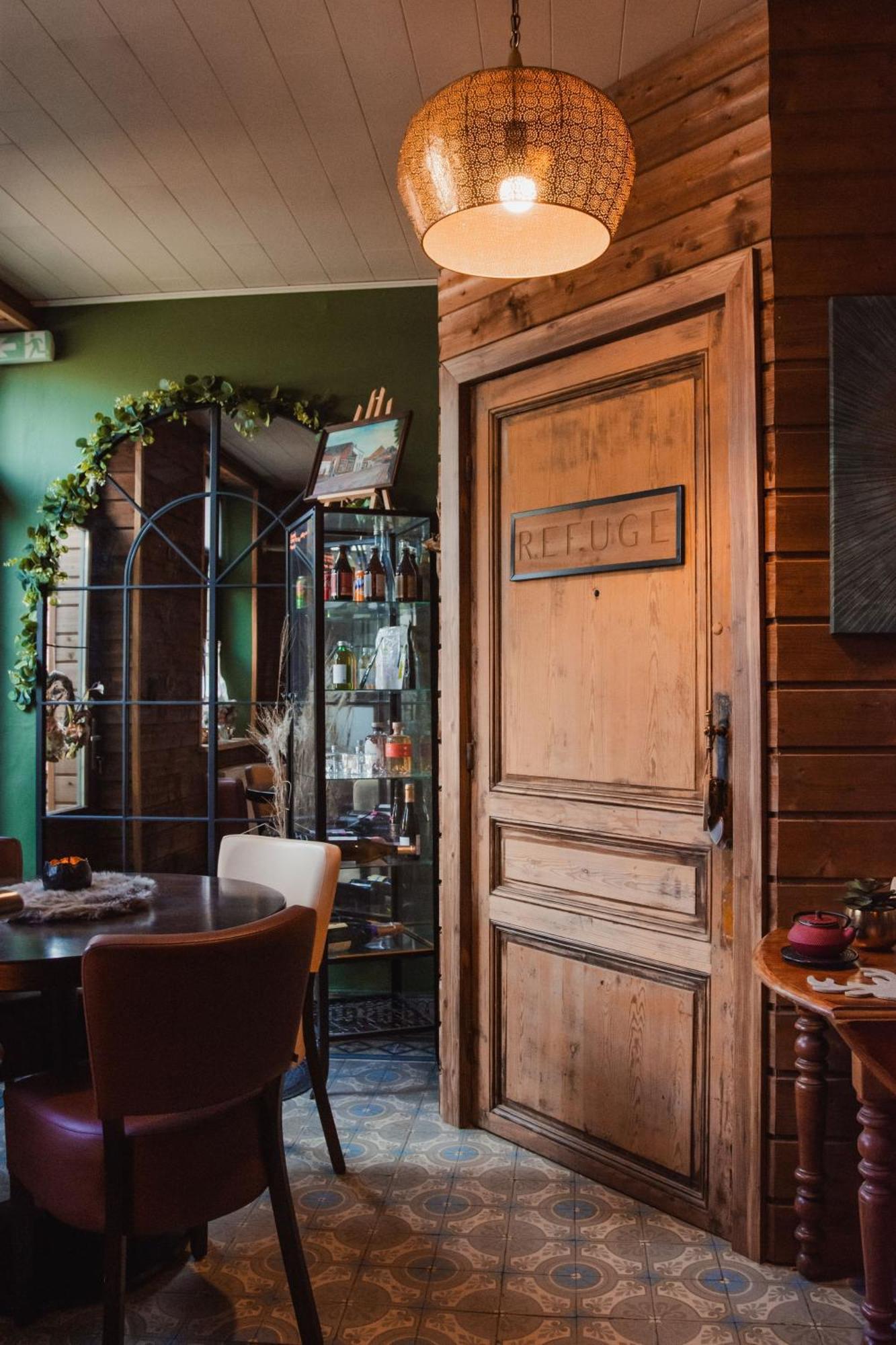Maison D'Hote Les Notes Endormies Suite Le Refuge Walcourt Zewnętrze zdjęcie