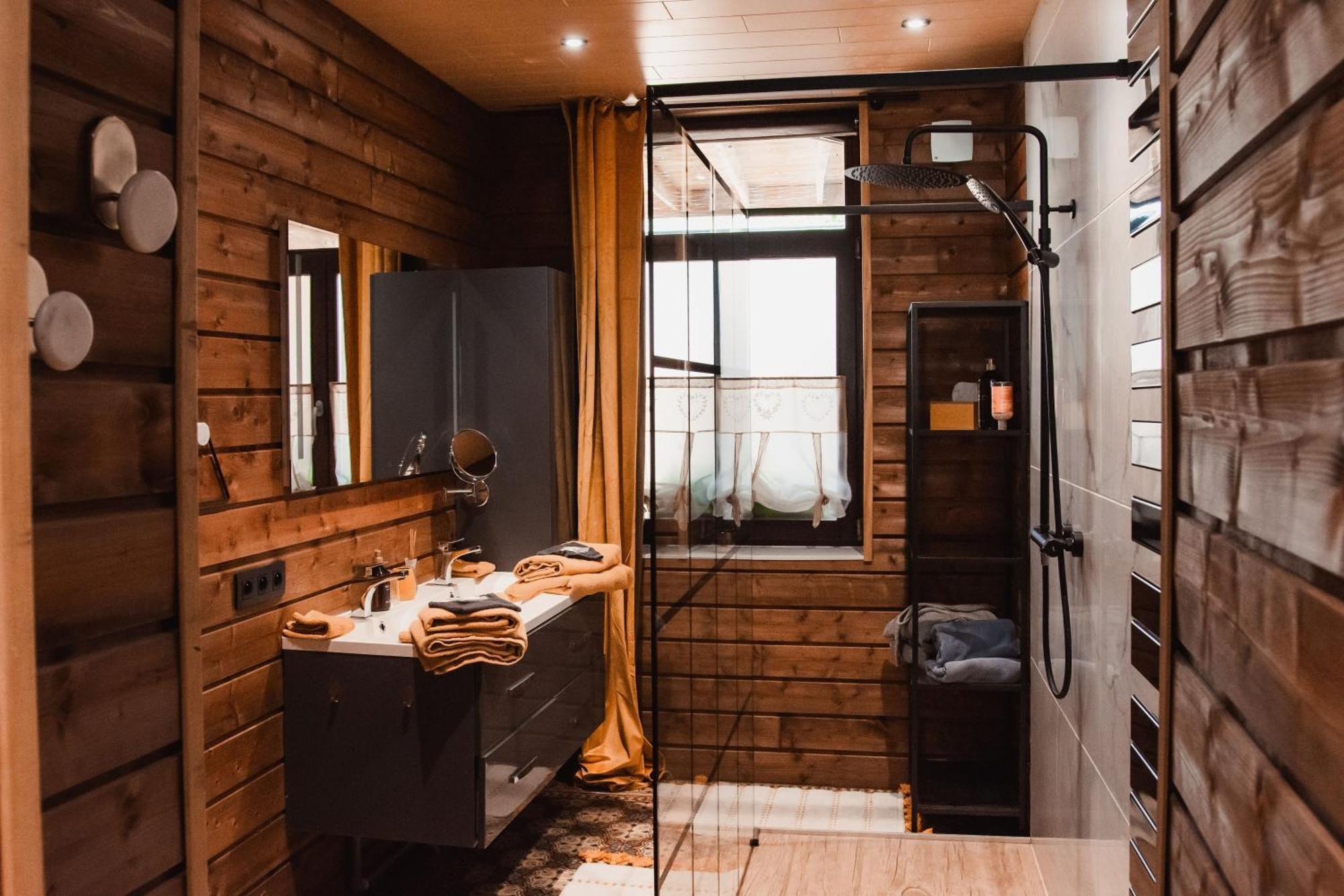 Maison D'Hote Les Notes Endormies Suite Le Refuge Walcourt Zewnętrze zdjęcie