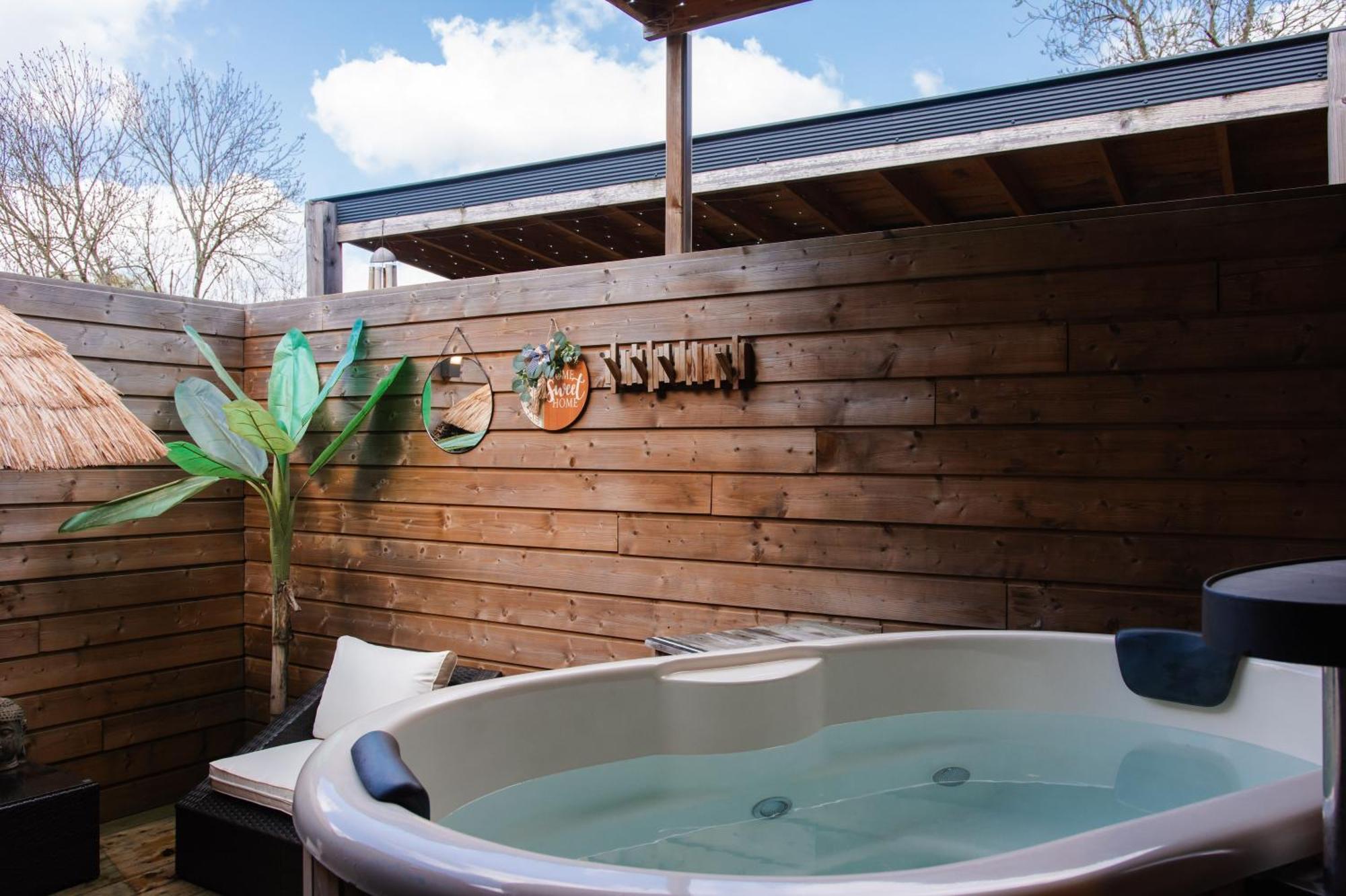 Maison D'Hote Les Notes Endormies Suite Le Refuge Walcourt Zewnętrze zdjęcie